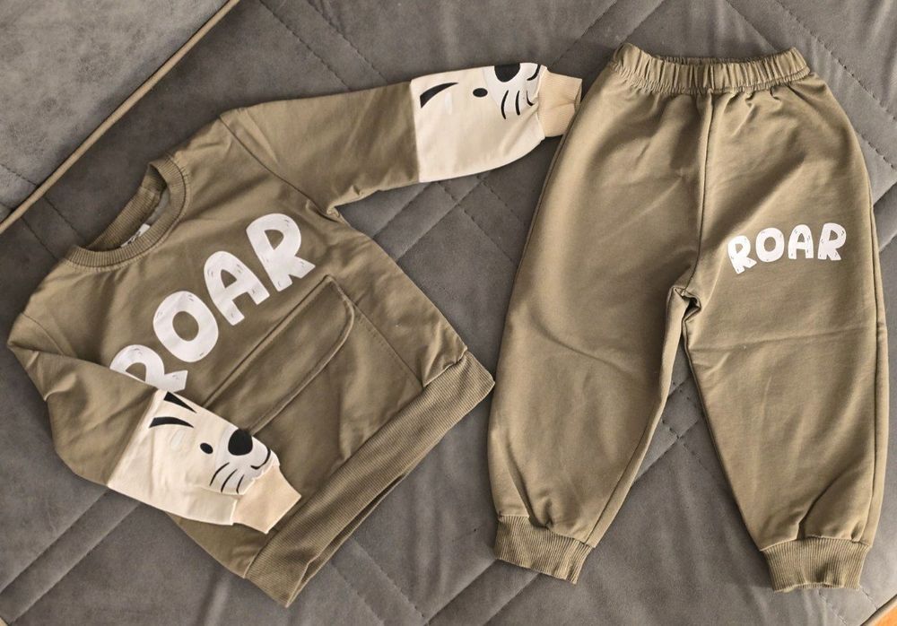 Костюм двойка спортивный