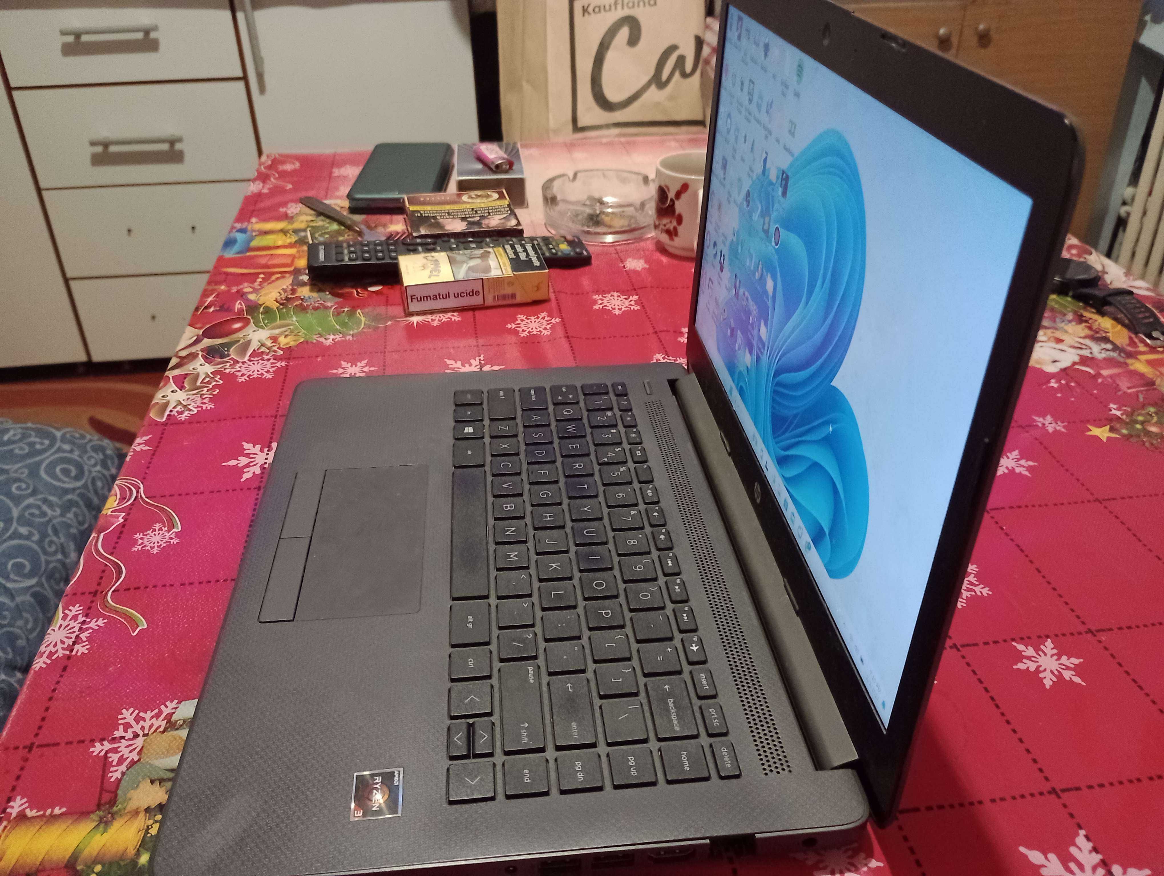 Laptop HP Amd Ryzen 3