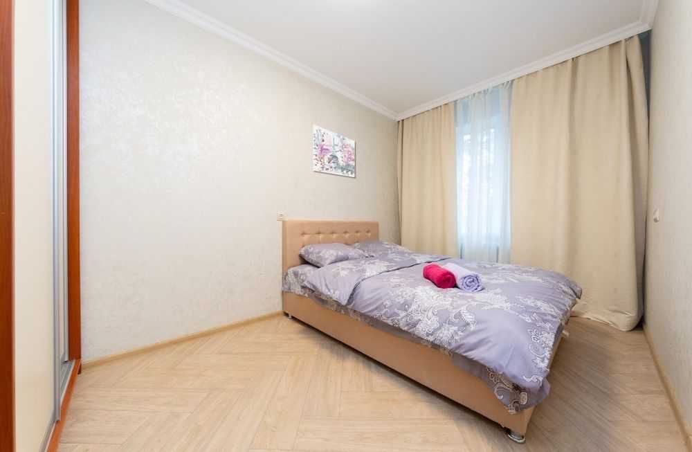 Квартира по часам, по часовой, левый берег