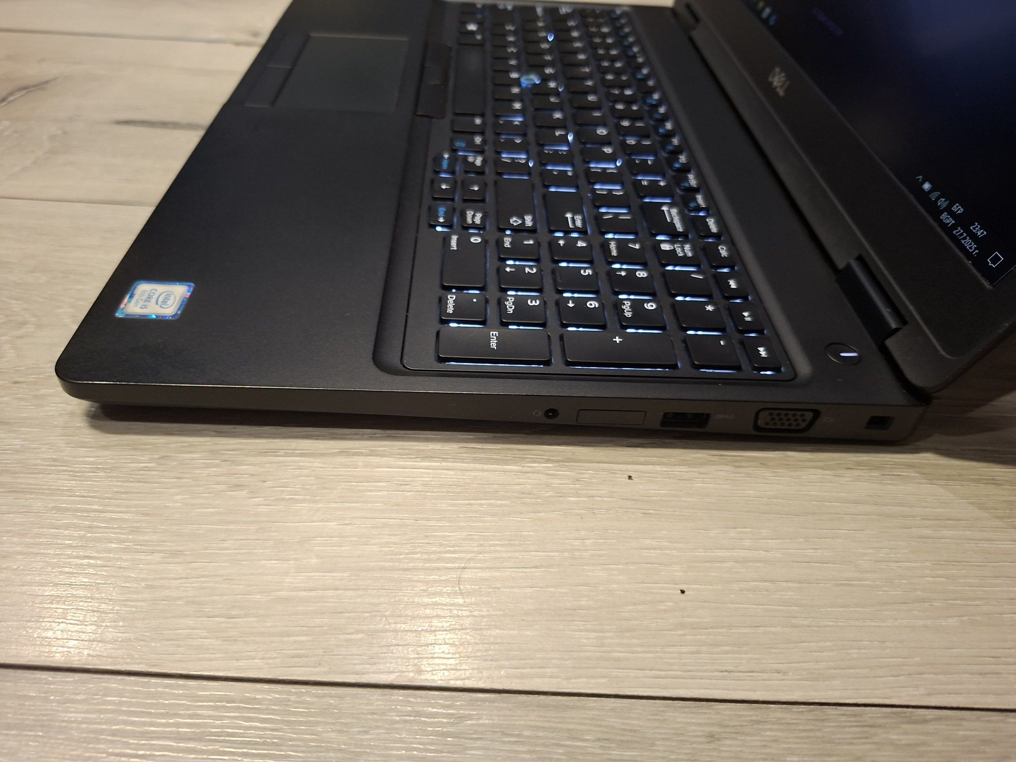 Dell Latitude 5590-i5 8250u/8гб/256гб м.2/Подсветка