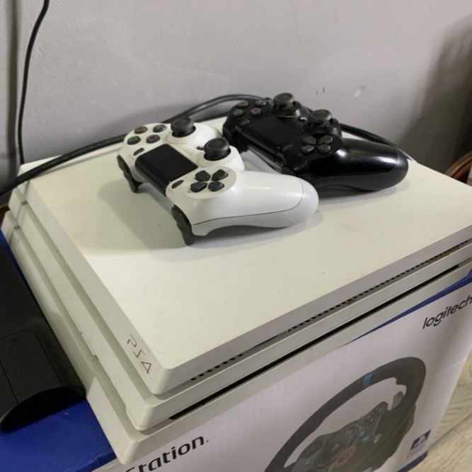 Tayyor Playstation boznes hammasi ichida