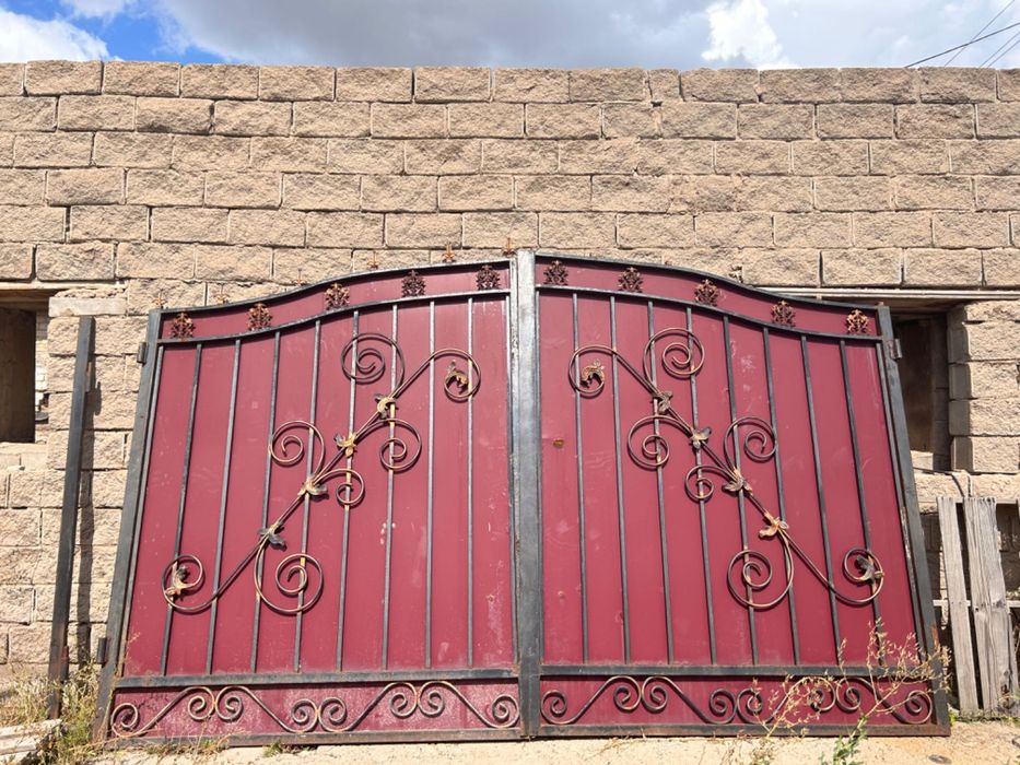 Железные ворота продам