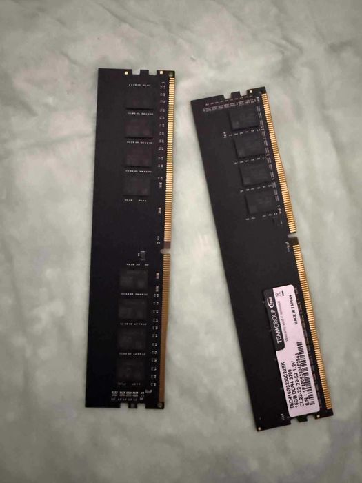 2x16 GB RAM 3200Mhz DDR4