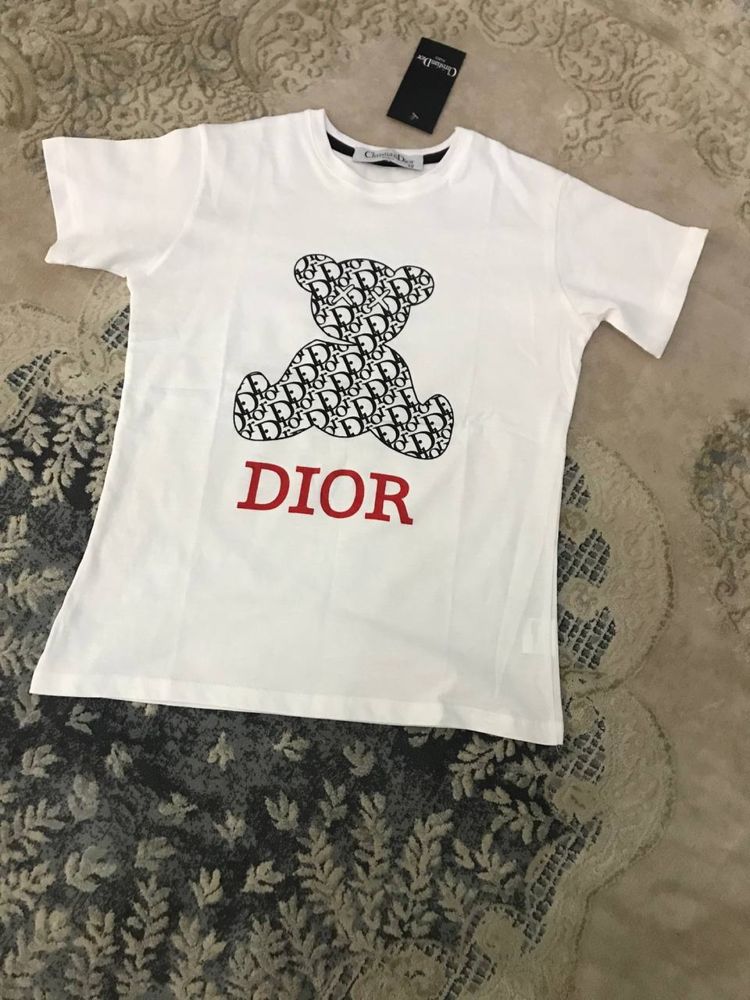 Футболка Dior