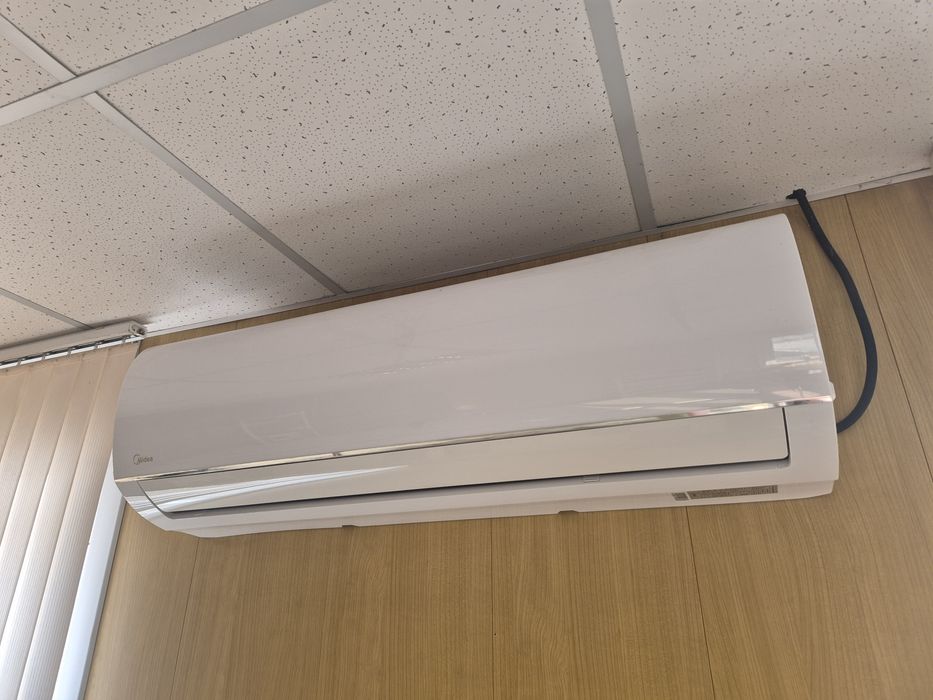 Кондиционер Midea