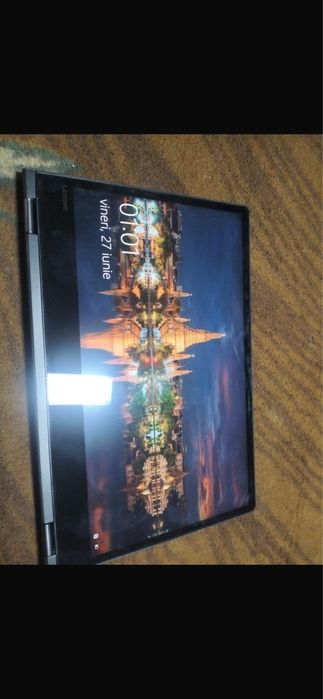 Lenovo Yoga 530 i7 FHD 8GB RAM 256GB SSD