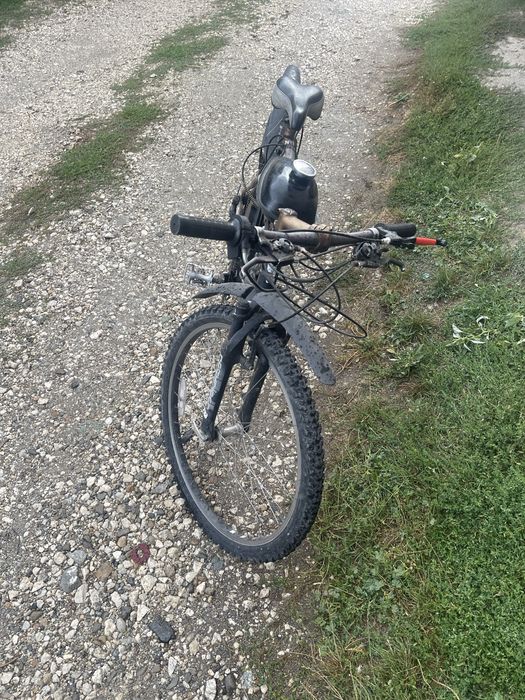 Vand bicicleta cu motor de 80 cc Marca Decathlon Ryder