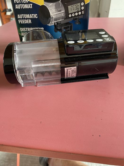Hranitor automat autofood jbl