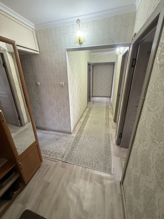 Продает 5 комнатная в центре города Шымкент или варианты