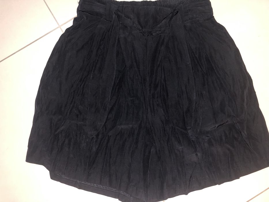 Pantaloni scurti made in USA, pt. dama, noi, mar. L