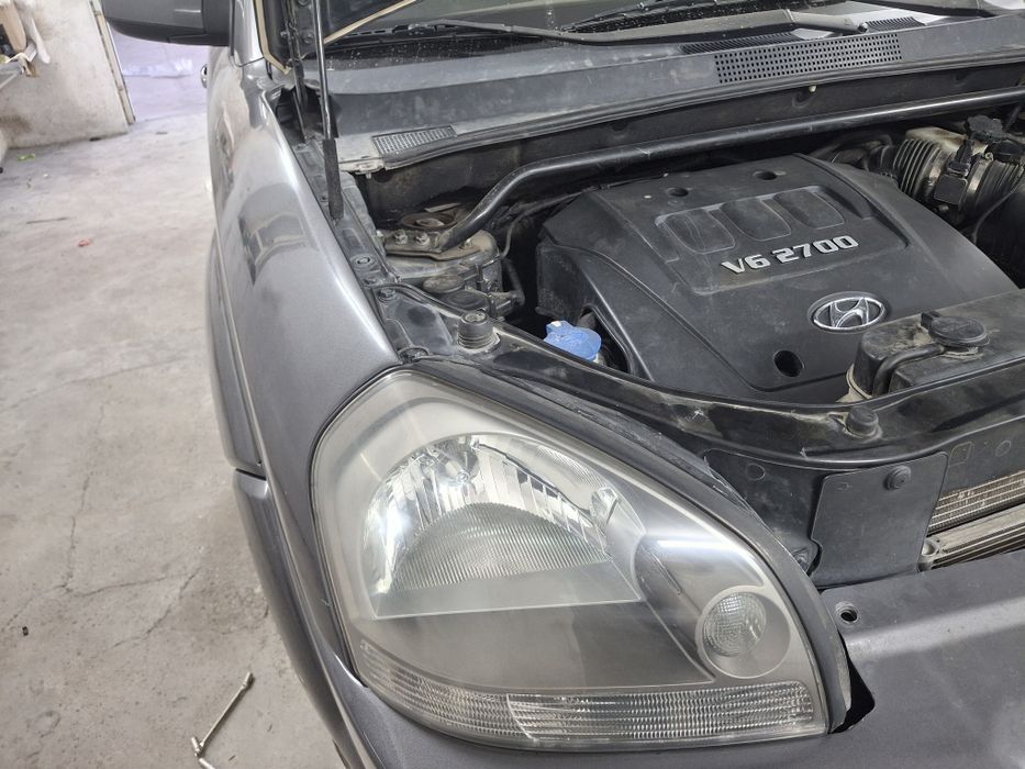 Фара оригинал бу от хундай туксон 1