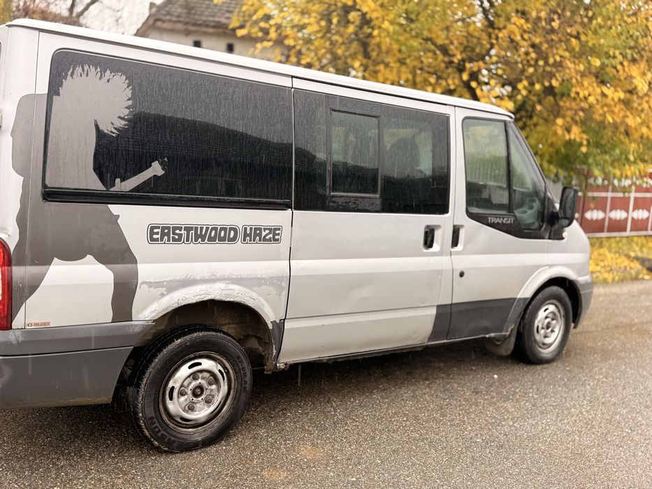 Dezmembrez ford tranzit 2008 2.2 diesel 8+1