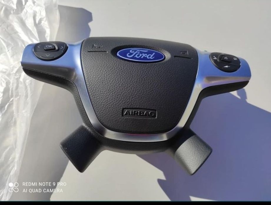 Vând airbag Ford