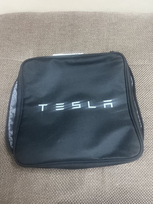 TESLA MOBILE CHARGE KIT - SCHUKO Комплект Шуко за зареждане на Тесла 3