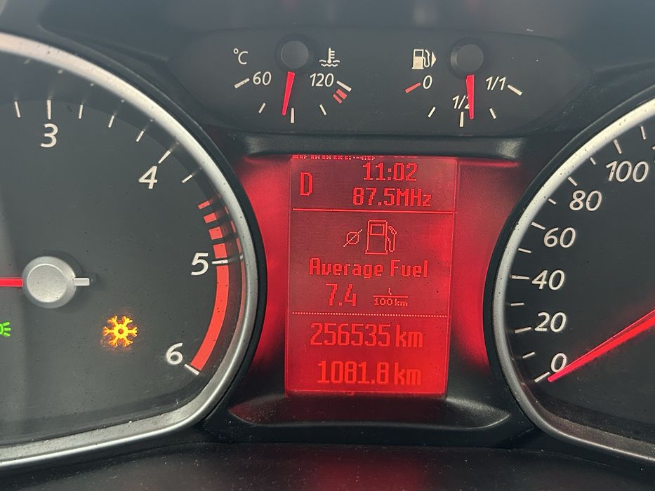 Ford galaxy automat 2010 pret 4400 E