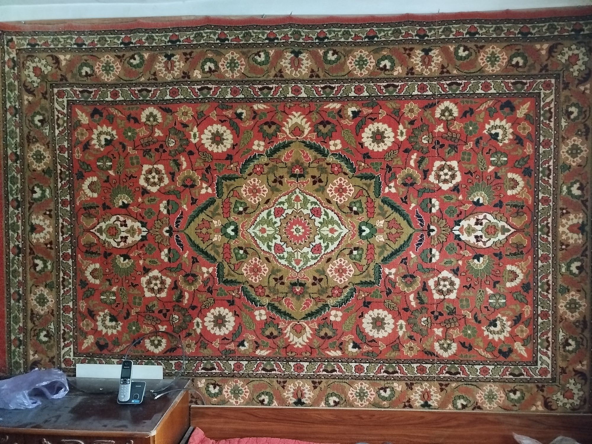 Продаю ковры настенные