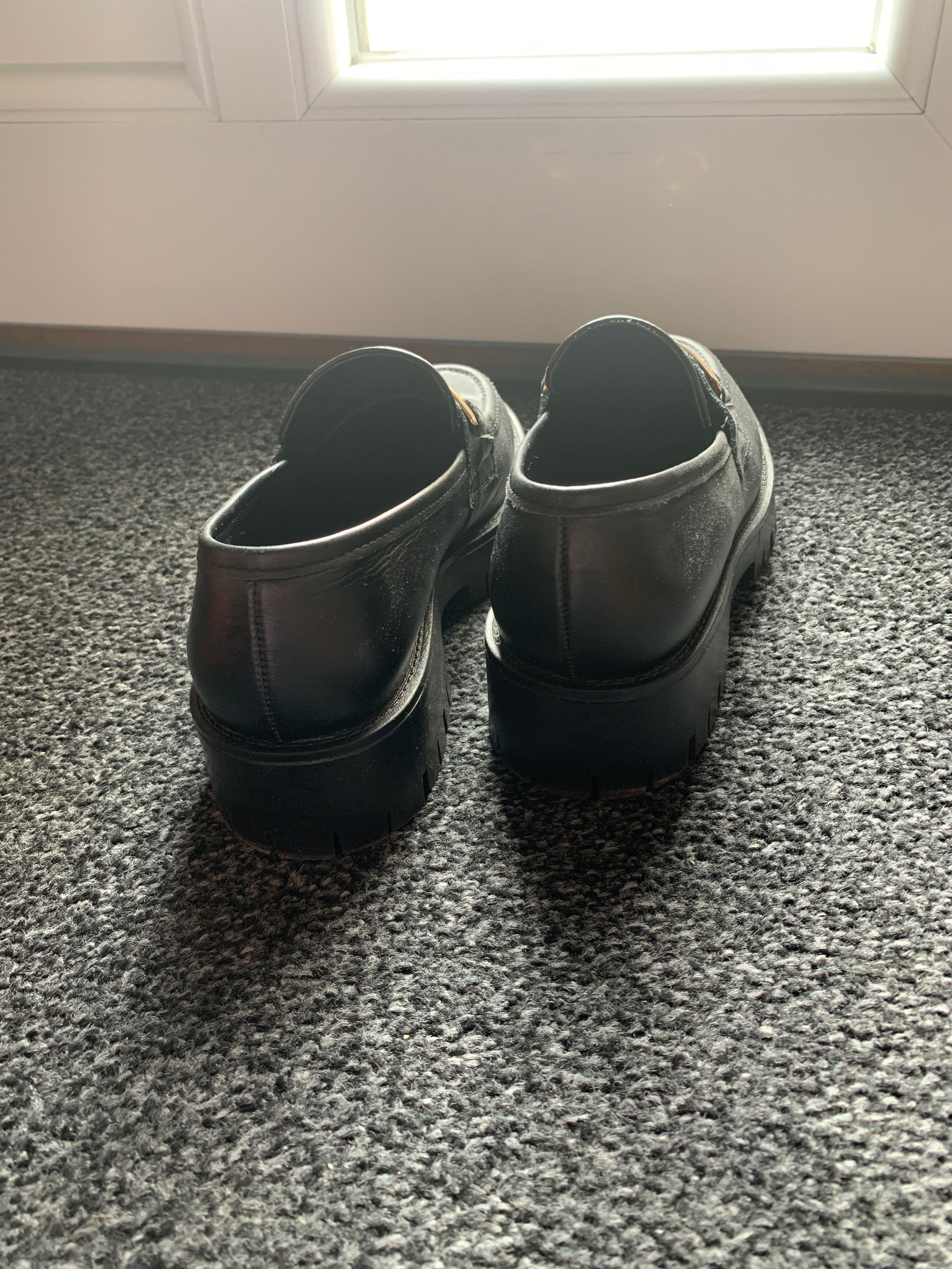 Pantofi guess originali ,cumpărați din Austria !