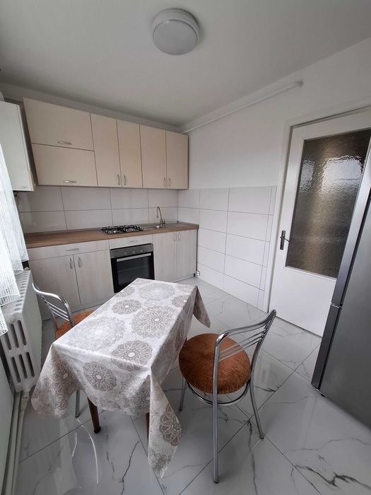 Închiriez ap. 1 cameră zona Gară - Centru