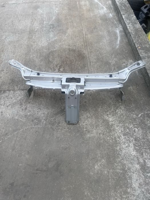 ,capota, caseta de directie,cadru motor, cutie de vitrze, Logan 2