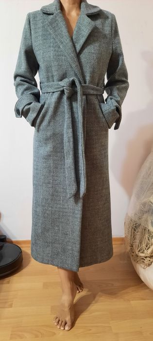 Продам женское пальто