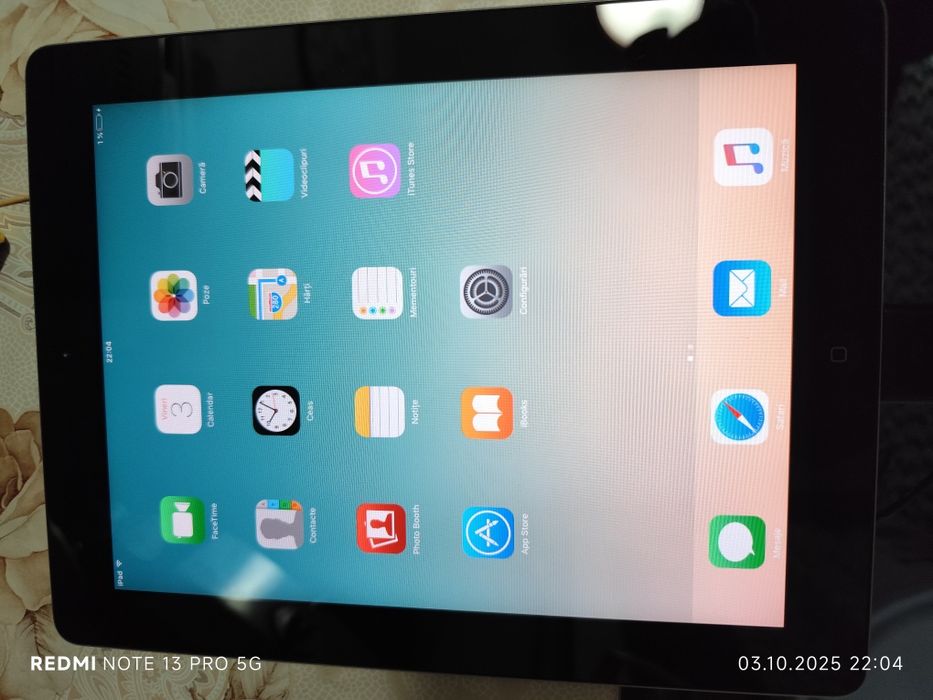 Tablete iPad și samsung