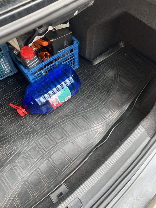 Tavita poetbagaj passat B5 berlina