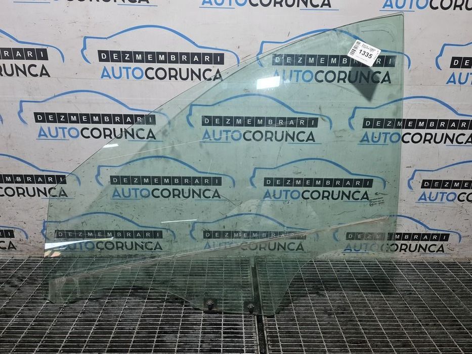 Geam stanga fata Dacia Dacia Logan II MCV 2013 - 2016 Combi 4 Usi (1335)