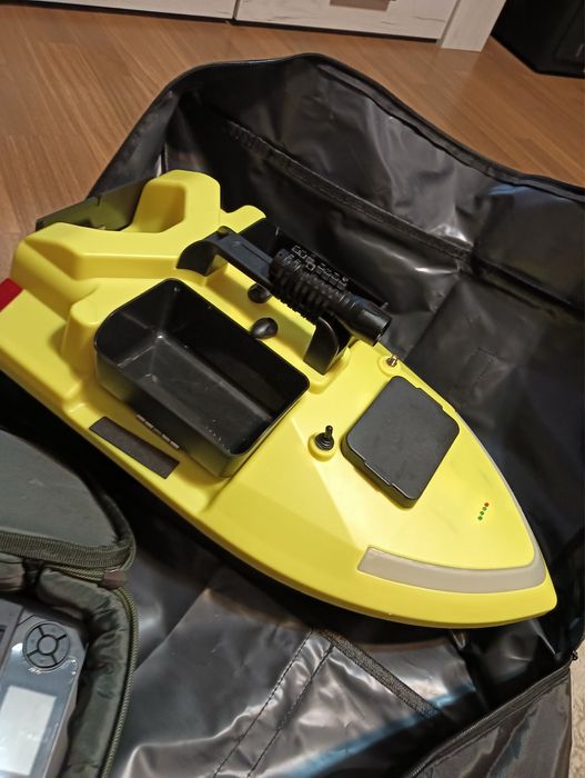 Barcuta cu gps 500M 3 cuve navomodel pentru plantat