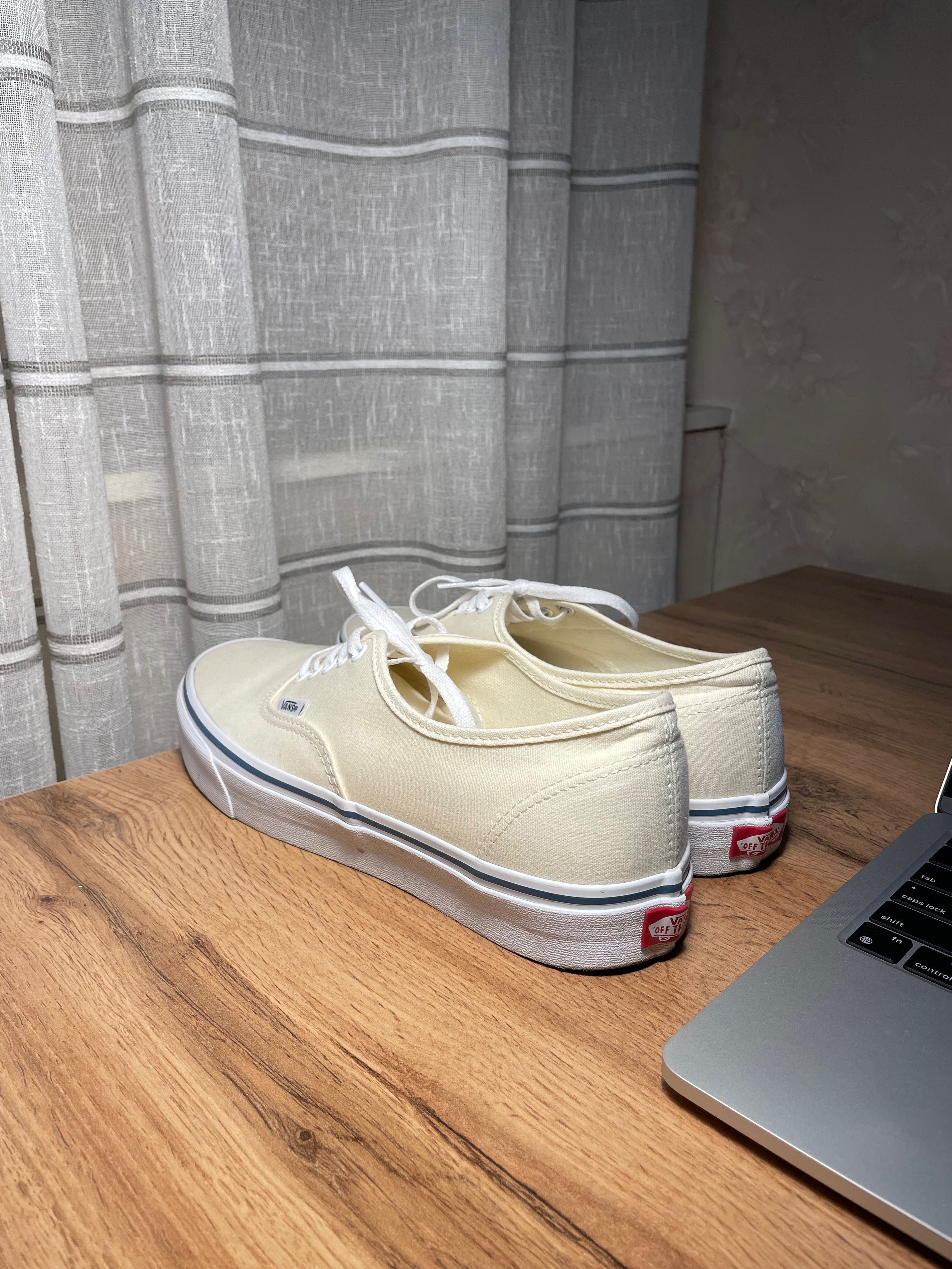 Vans Authentic White (light yellow, from USA)