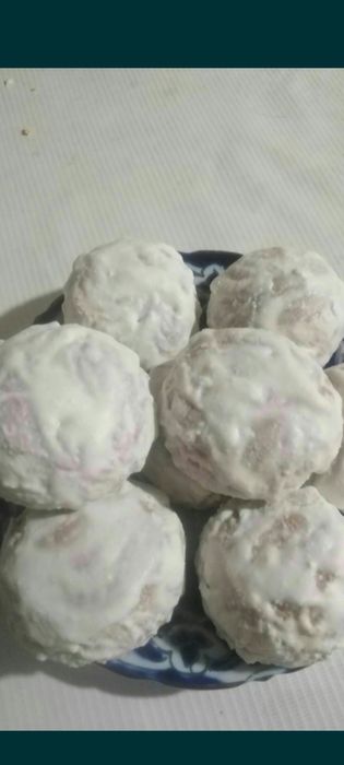 Praynik va boshqa koʻplab kanditer maxsulotlari urgataman