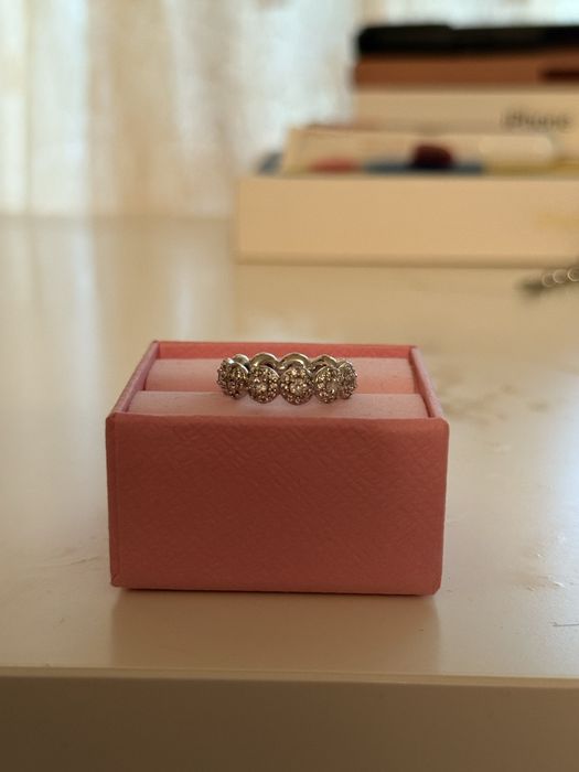 ‘bluza’ swarovski