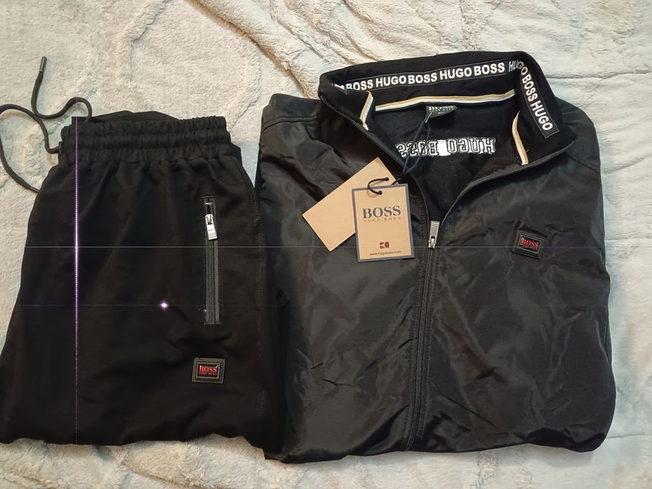 Treining premium HUGO BOSS mărime 5xl