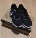 Продавам чисто нови обувки Nike