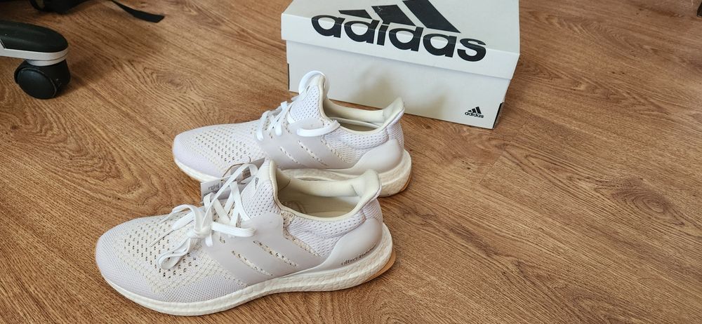 Маратонки Adidas Ultraboost 41 номер
