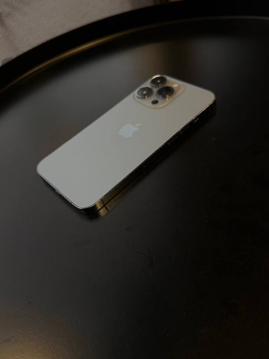 Iphone 13 PRO midnight blue