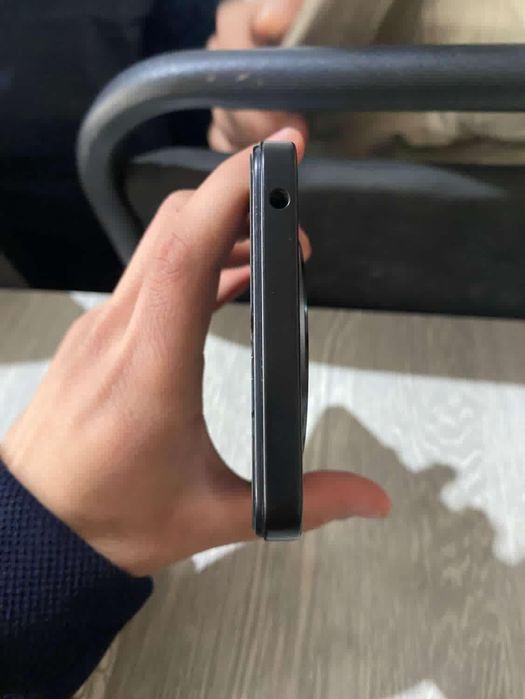 Redmi 14C srochni sotiladi tiniq karobka dakument bor