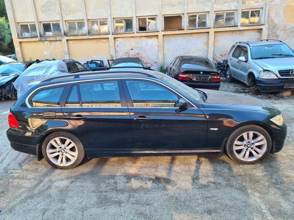 BMW E91 330D 245кс N57 Facelift ръчка  НА ЧАСТИ!