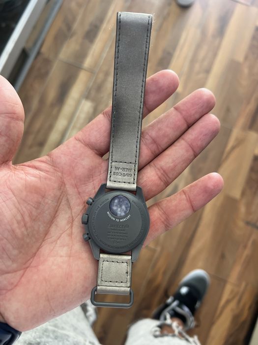 Ceas Omega swatch