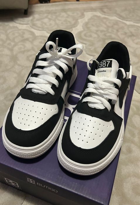 Кроссовки унисекс