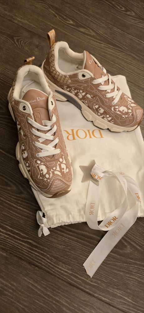 Дамски маратонки Dior