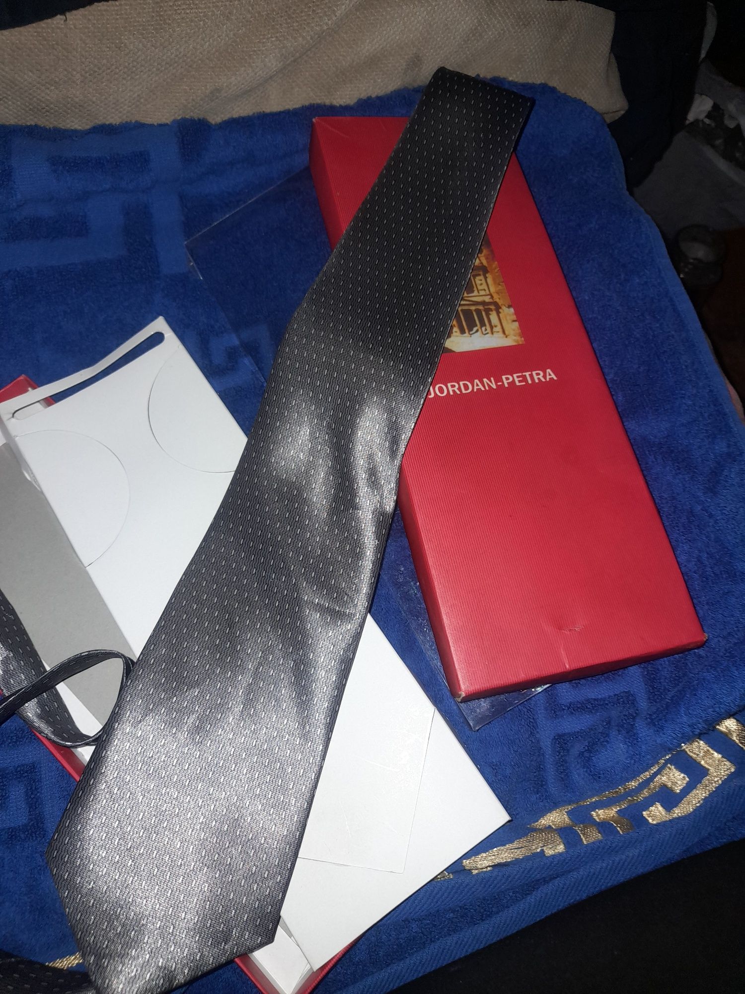 Брендовый галстук, чистый шёлк