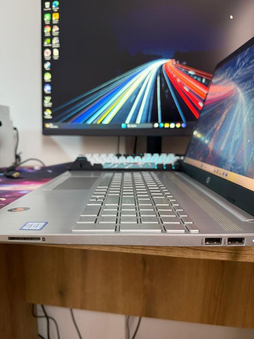 Vand laptop hp 15.6inch