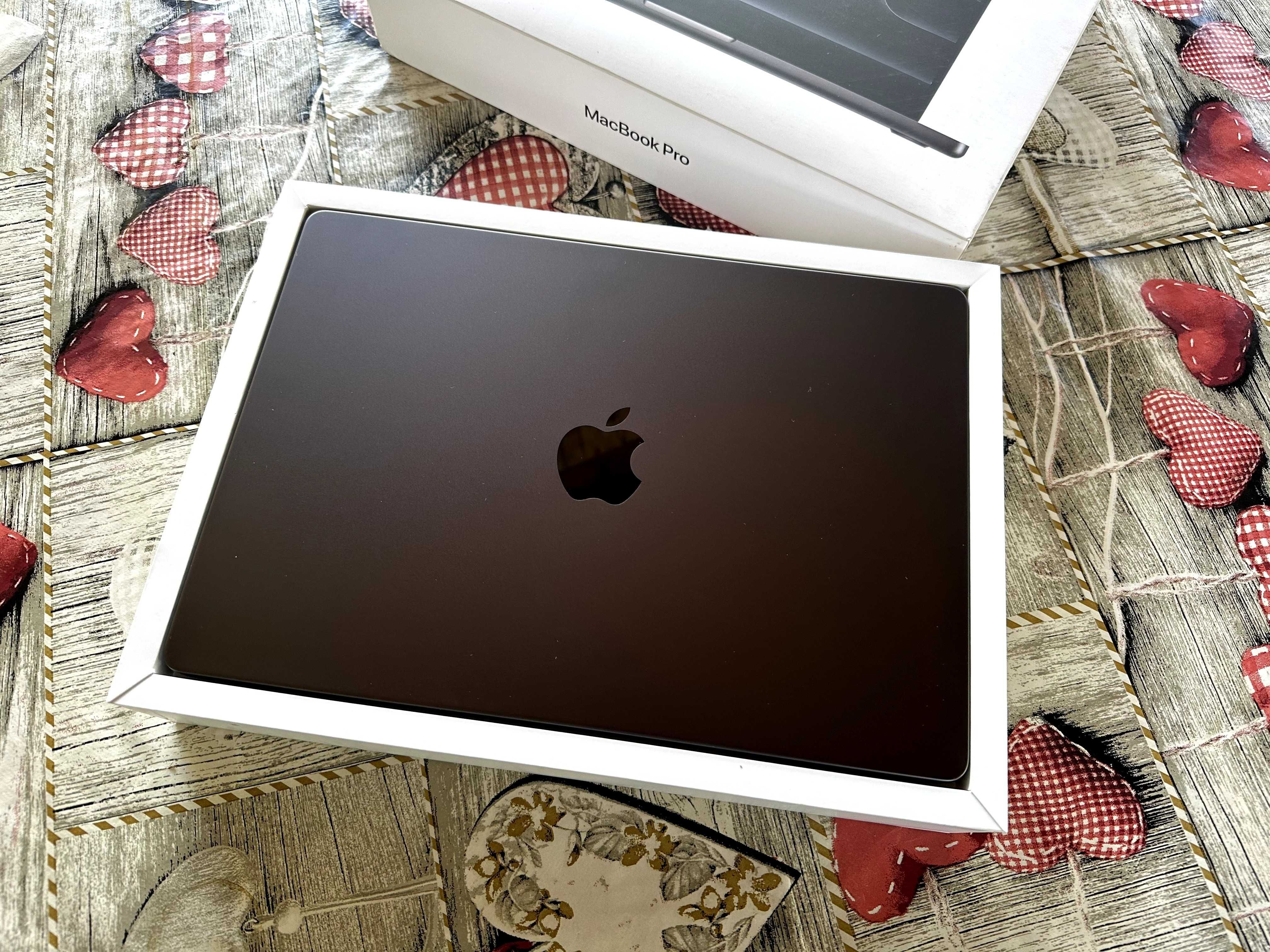 Нов MacBook Pro M4 Pro 24GB 1TB model A3401 Space Black 14 CPU 20 GPU