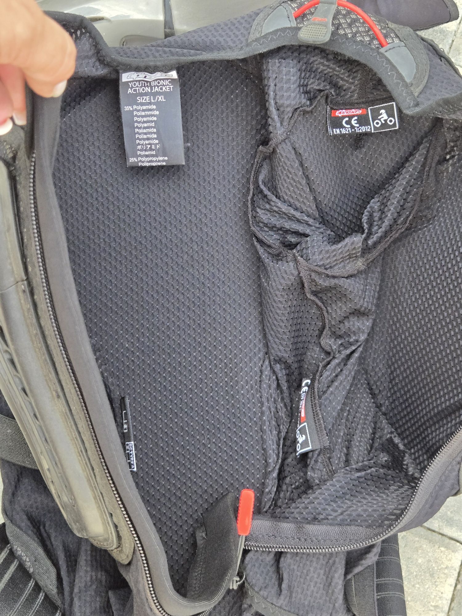 Armură de protecție ALPINESTAR si genunchiere Alpinestar