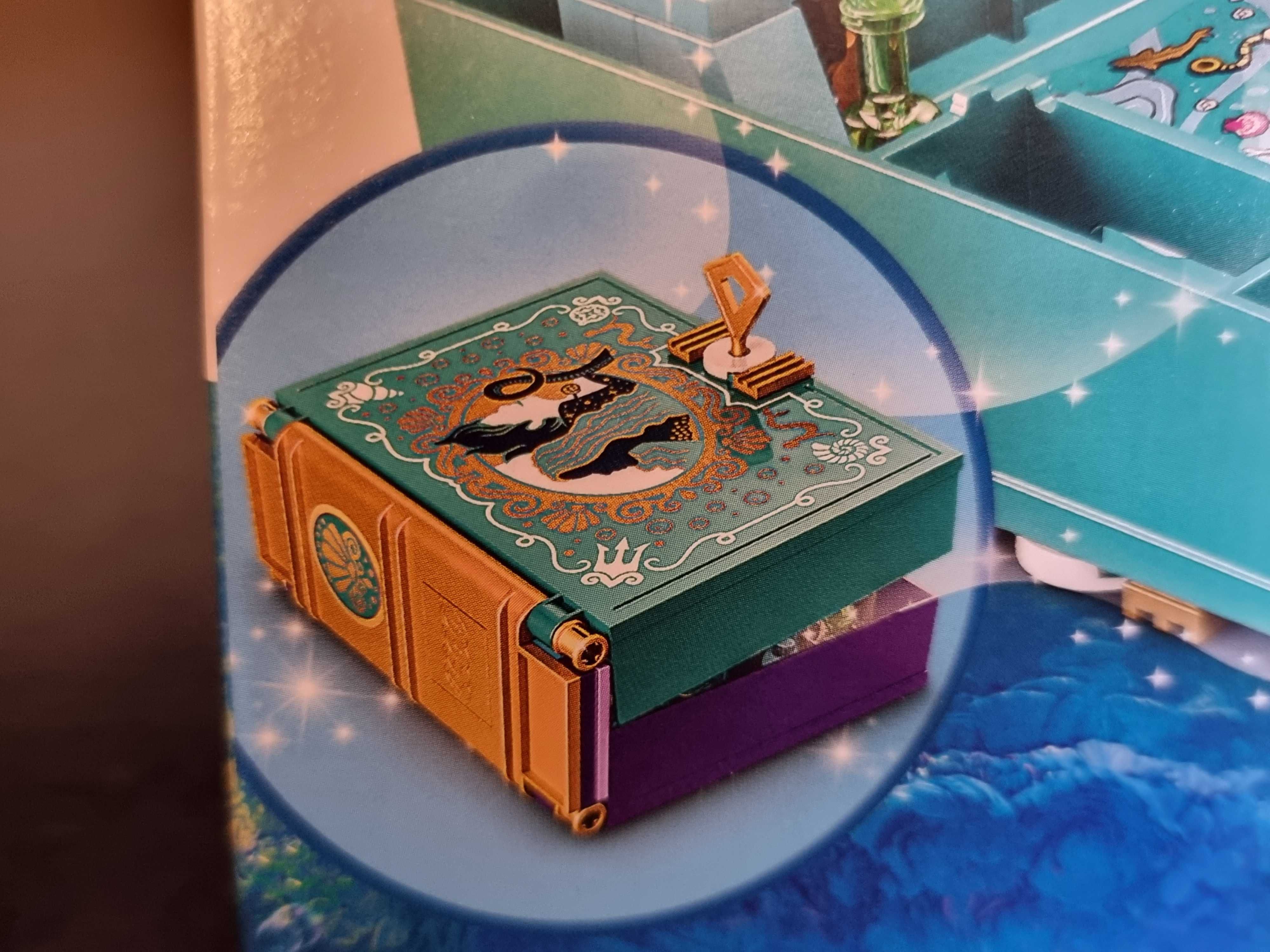 LEGO 43213 Disney Princess nou, Mica Sirenă și cartea ei de povești