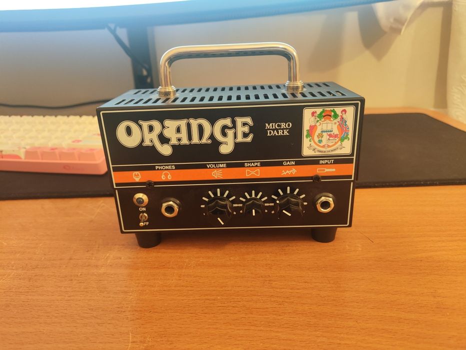 Orange micro dark