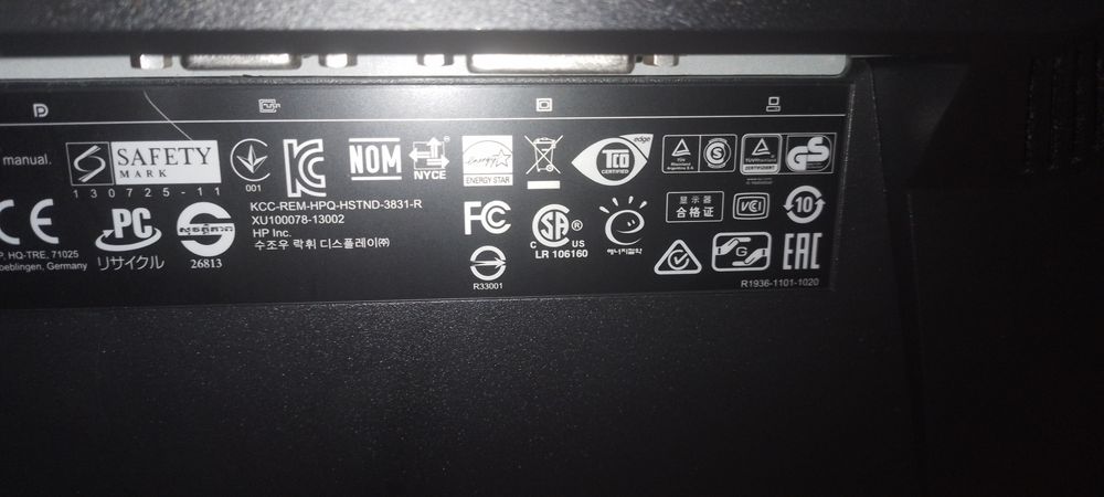 Монитор HP Elitedisplay E271i Backlit Monitor