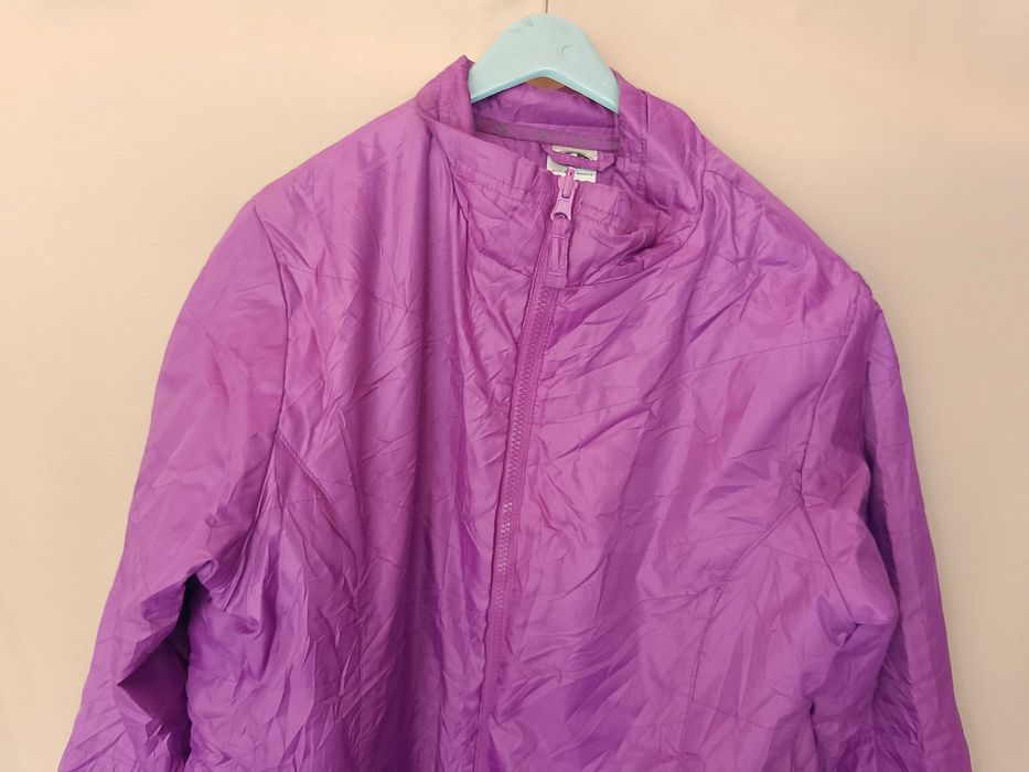 Geci, jachete, hanorace dama. Branduri la pret derizoriu.