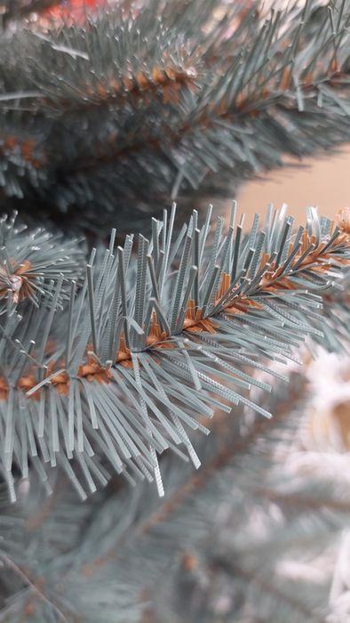 Brad artificial 220cm