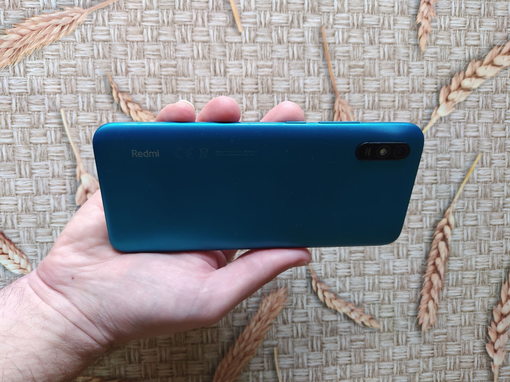 Продавам телефон Redmi 9a